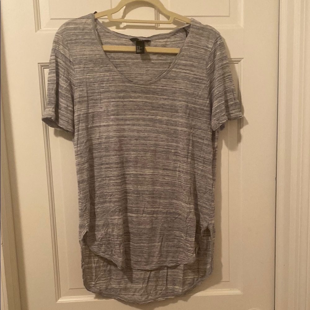 H&M Gray and White Relaxed Short Sleeve T-Shirt
